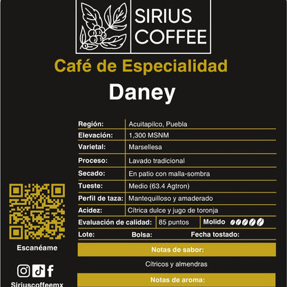 Café cítrico dulce y almendras